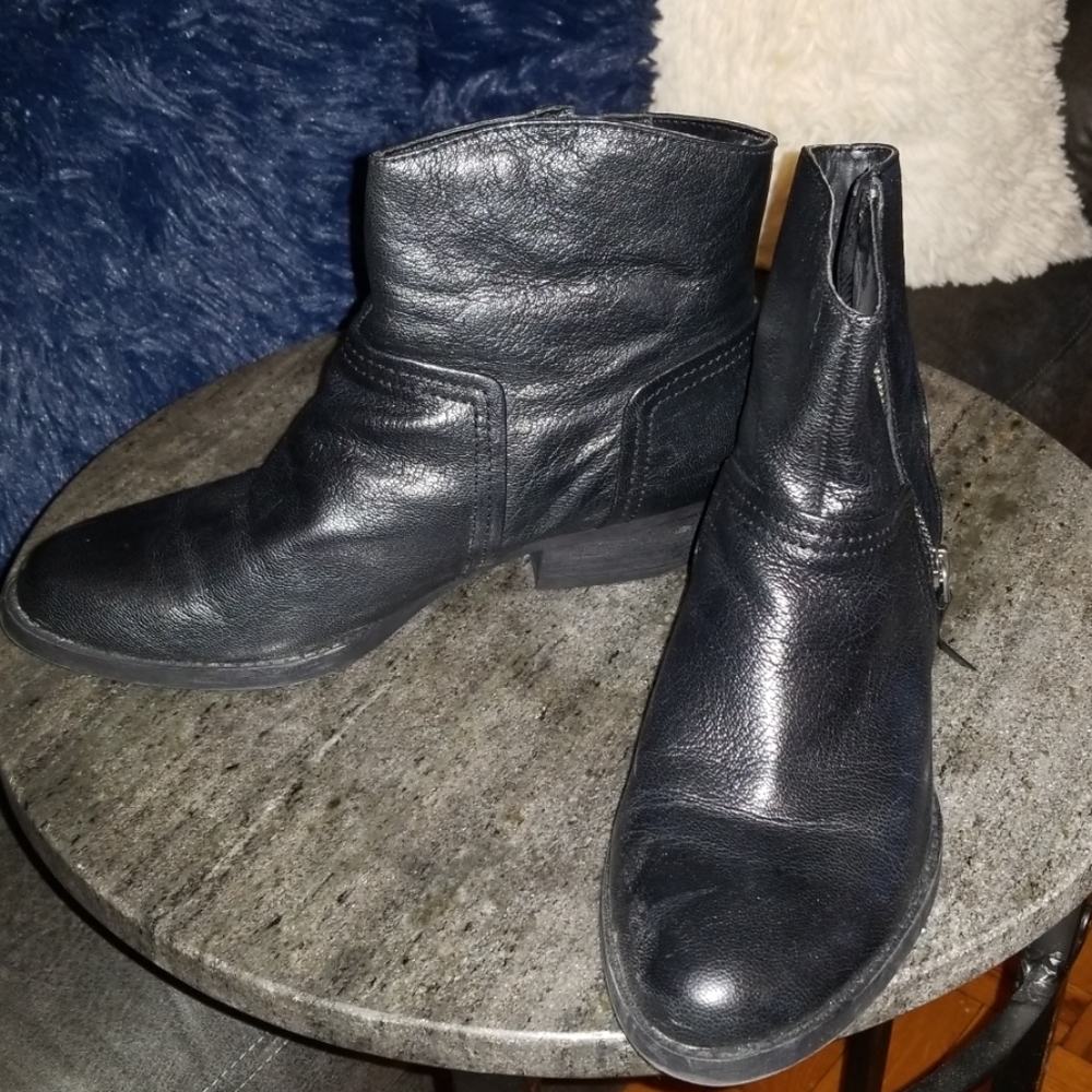 Nine West Western Style Booties